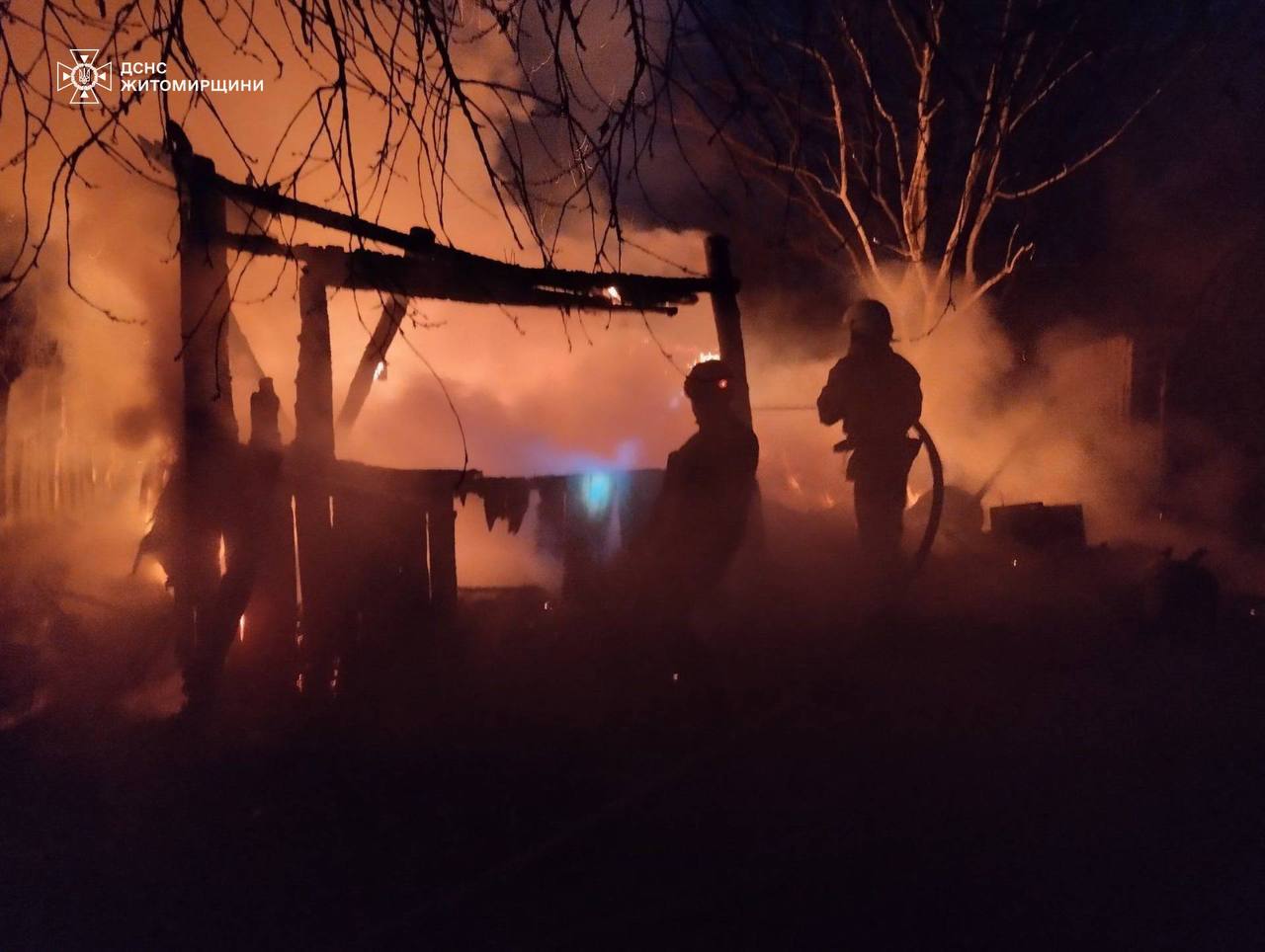 За добу рятувальниками ліквідовано 6 пожеж у регіоні: горіли будинки в Червоненській та Городницькій громадах