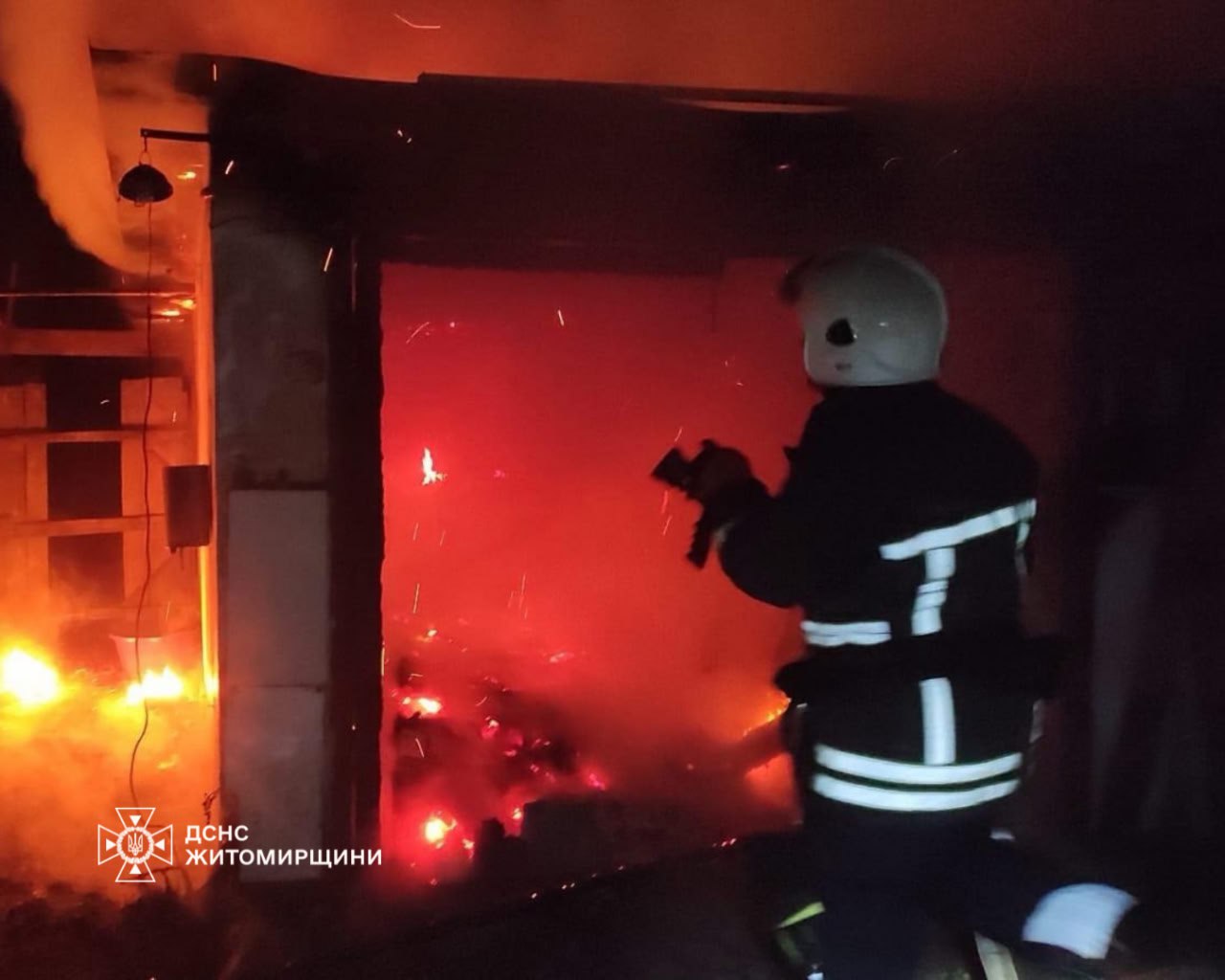 У Андрушівці під час пожежі рятувальники виявили тіло загиблої жінки