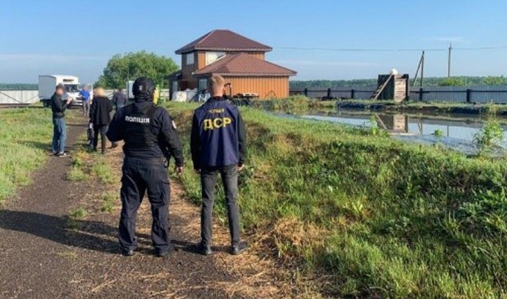Дотації на 6,6 млн гривень у власні кишені: поліція Житомирщини викрила організовану злочинну групу аграріїв