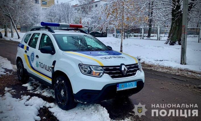 Синці та крововиливи на тілі: у Житомирі затримали чоловіка, який через суперечку вбив 90-річну бабусю
