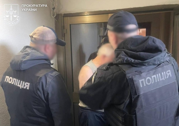 500 доларів США за службу в тилових підрозділах – на Житомирщині повідомили підозру двом лікарям ВЛК