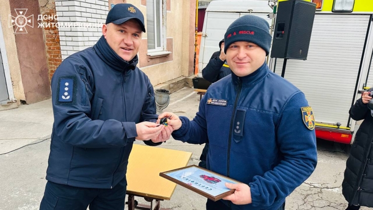Рятувальникам Житомирщини передали пожежний автопідіймач на базі шасі DAEWOO