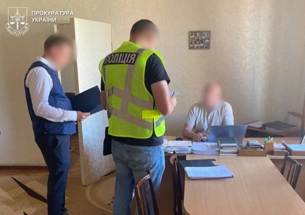 Розкрадання бюджетних коштів, шахрайство, екологічні злочини – збитки понад 81 млн грн.: на Житомирщині повідомили про підозри 13 особам