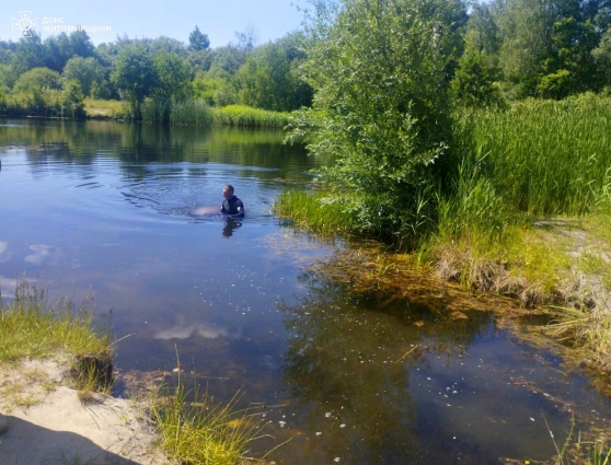 У Звягелі водолази знайшли тіло зниклого під час купання підлітка