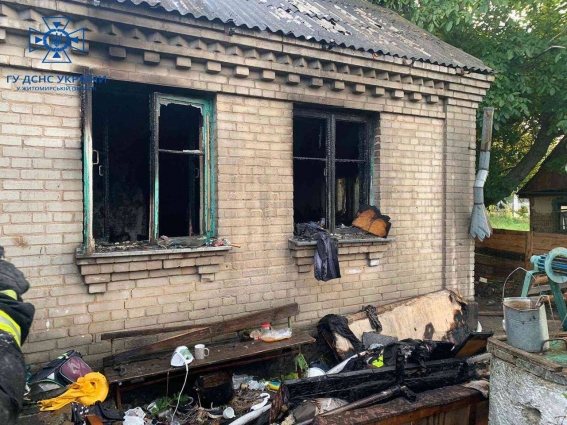 У Житомирському районі під час ліквідації пожежі виявили тіло дитини