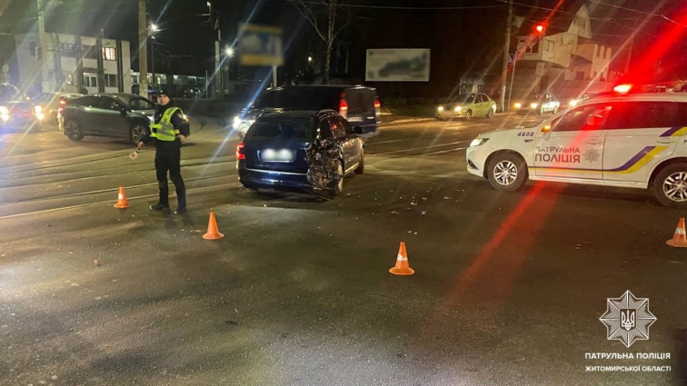 У Житомирі через ДТП на перехресті вулиць Корольова та Вітрука обмежено рух трамваїв
