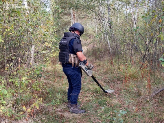 У Ємільчинській громаді піротехніки ДСНС знешкодили протитанкову міну часів минулих війн