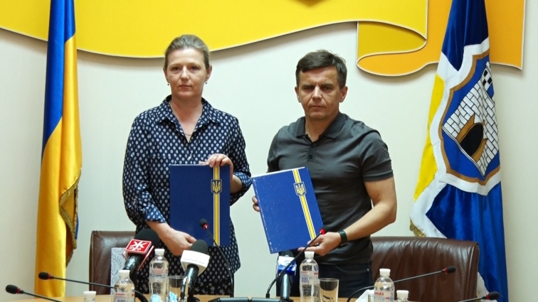 Житомирський міський голова разом з міністеркою підписали меморандум та запустили пілотний проєкт «Адмінсервіс Ветеран»