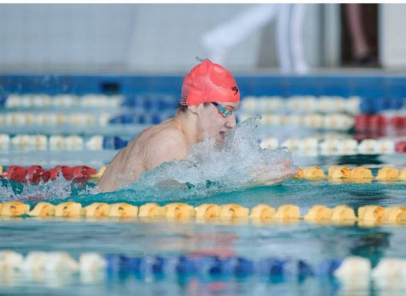 Житомирянин Володимир Лісовець увійшов в основний склад національної збірної команди України на 2021 рік з плавання