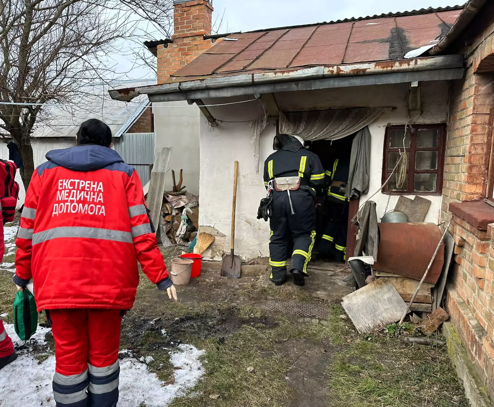 У Бердичеві під час пожежі загинув 88-річний чоловік: причини загоряння з'ясовують фахівці