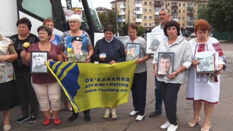 40 матерів загиблих воїнів АТО вирушили на паломництво