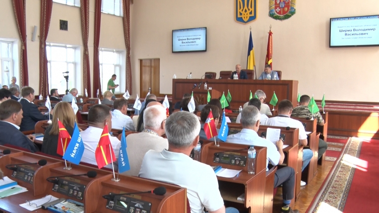У Житомирі у закритому форматі відбулась перша сесія обласної ради з початку війни