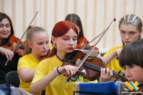 Завершився культурно-мистецький відпочинок «Richter Kids»