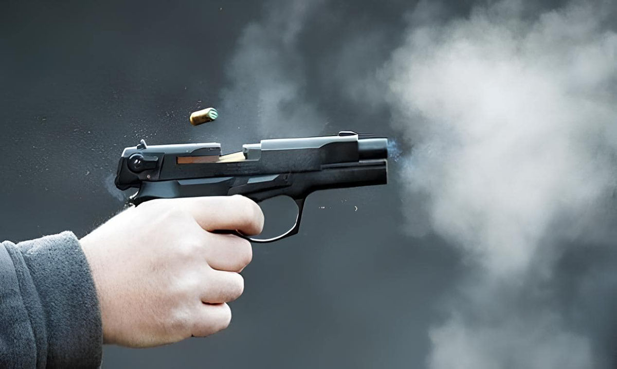 У Житомирі затримали чоловіка, який стріляв з пістолета в ТРЦ