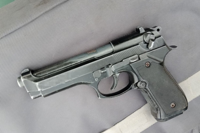 В Овручі затримали 33-річного чоловіка, який намагався продати пістолет