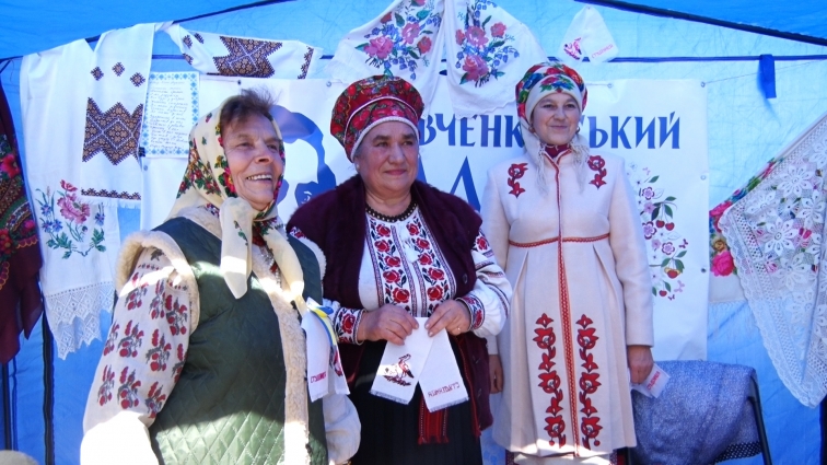 У Житомирі відсвяткували День туризму: нагородили працівників сфери та організували виставку