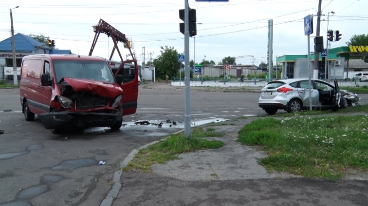 У Житомирі сталася ДТП: п'ятеро осіб отримали тілесні ушкодження