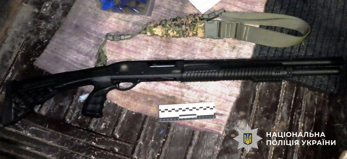 У Житомирі конфлікт між чоловіками закінчився стріляниною, один з них в лікарні