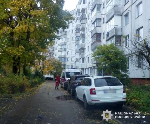 Смертельні вибачення: у Житомирі 53-річний чоловік вбив власну дружину кухонним ножем