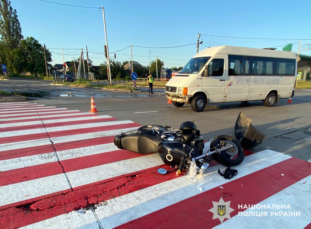 У Коростені сталася ДТП за участю мотоцикліста: потерпілий госпіталізований