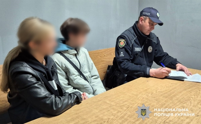 У Житомирі затримали двох підлітків, які розгромили громадську вбиральню в Гідропарку