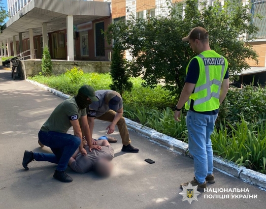 Організована група на чолі з сільським головою: у Бердичівському районі посадовці та підрядники вкрали з бюджету 400 тис. грн