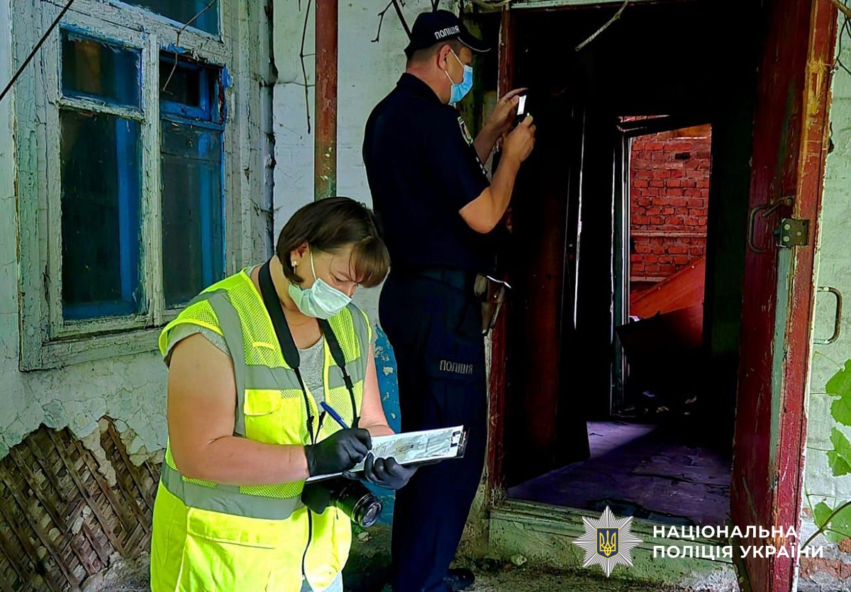 У Житомирі 17-річна дівчина зарізала хлопця через ревнощі