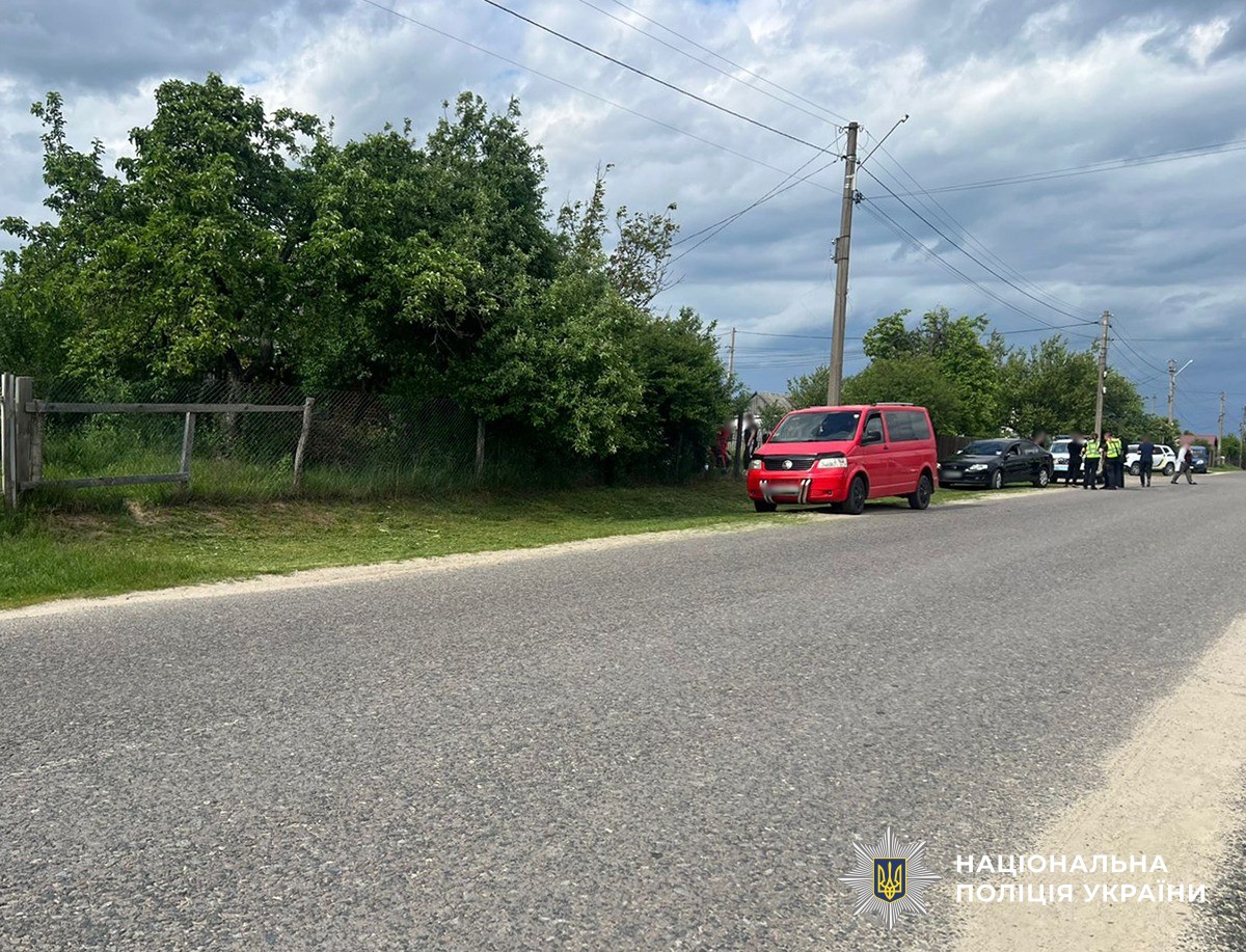 В Олевську підліток на мотоциклі збив 3-річного хлопчика, дитина загинула