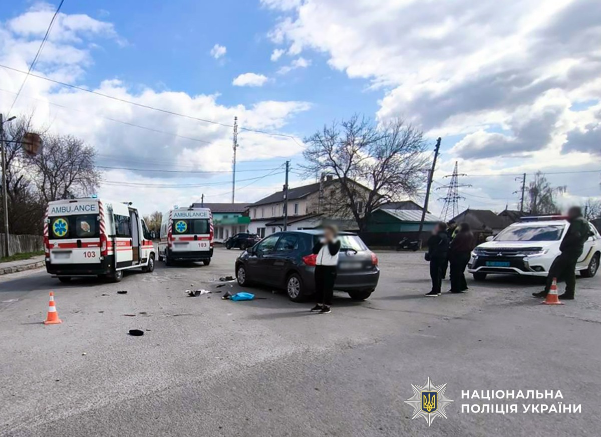 У ДТП на Звягельщині травмовано двох людей: поліцейські розпочали розслідування