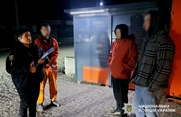 Доставка психотропів: у Житомирському районі поліцейські затримали неповнолітнього наркокур’єра з Одещини