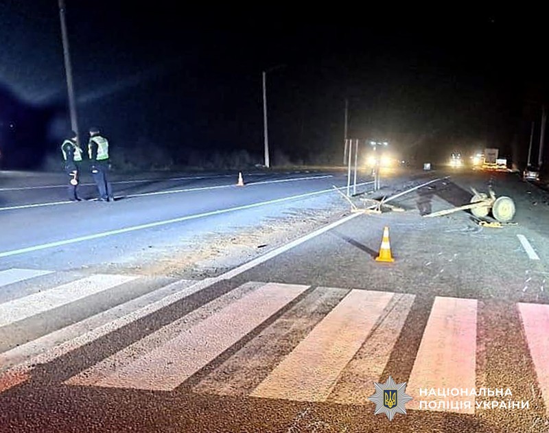 У Гришковецькій громаді водій Nissan наїхав на гужовий віз: загинув 62-річний чоловік