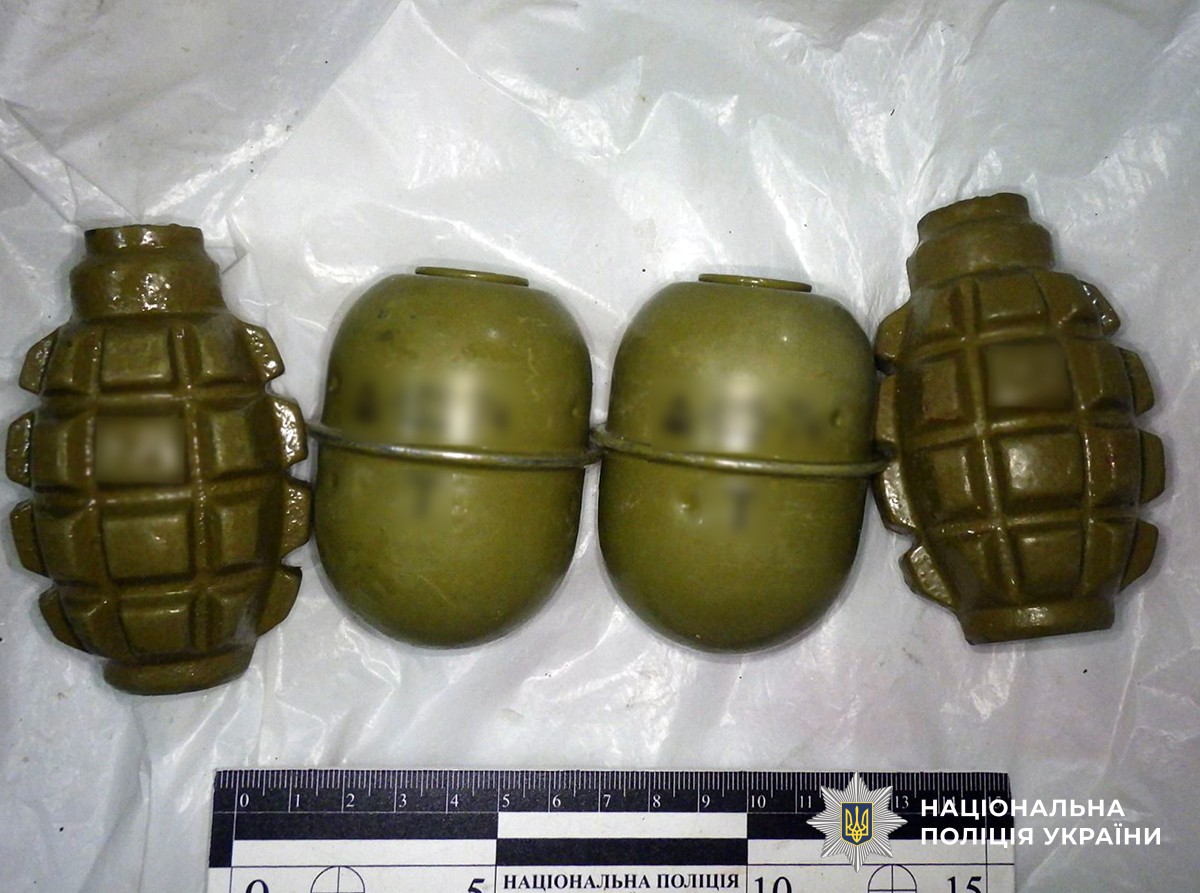 На Коростенщині викрили чоловіка в незаконному збуті вибухових пристроїв і боєприпасів