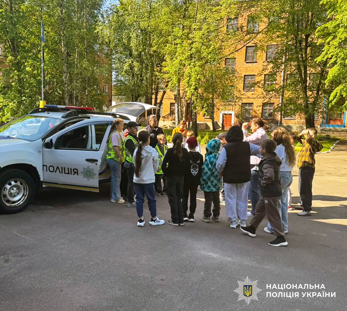 У Коростені для дітей розповіли основні правила безпечної поведінки на дорозі