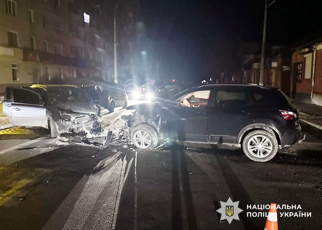 У Звягелі затримали підозрюваного у викраденні автомобіля та вчиненні ДТП з потерпілими