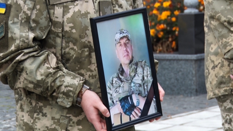 У Житомирі попрощалися із 44-річним Сергієм Першко: на фронт пішов добровольцем (ВІДЕО)