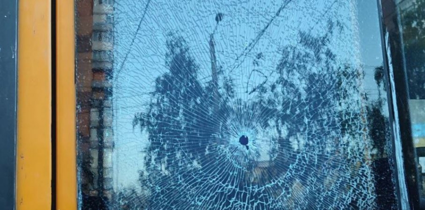 У Житомирі вистрелили у маршрутку: нападників уже знайшли