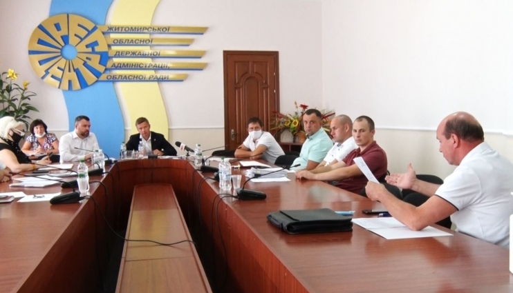 На регламентній комісії обласної ради розглянули питання щодо Центру крові
