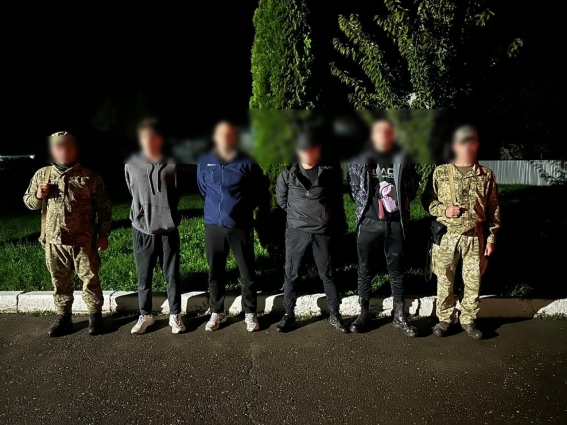 На Закарпатті затримали 2 жителів Житомирщини, які планували перепливти Тису, аби потрапити до Угорщини