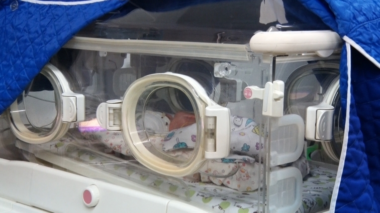 Як працюють лелеки в умовах війни: перинатальний центр після удару живе у бомбосховищі