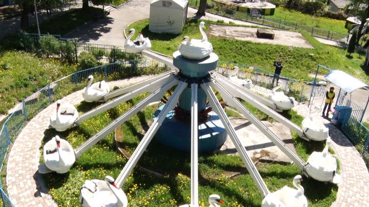 У Житомирі запрацював міський парк атракціонів