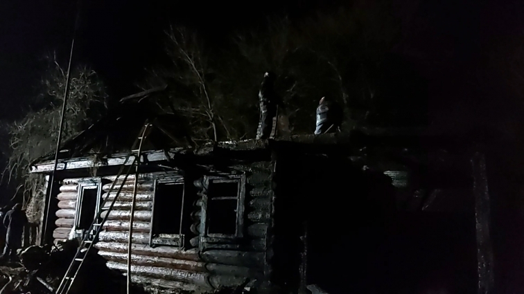 Трагедія на Овруччині: під час пожежі загинула 32-річна матір і її 7-річна донька